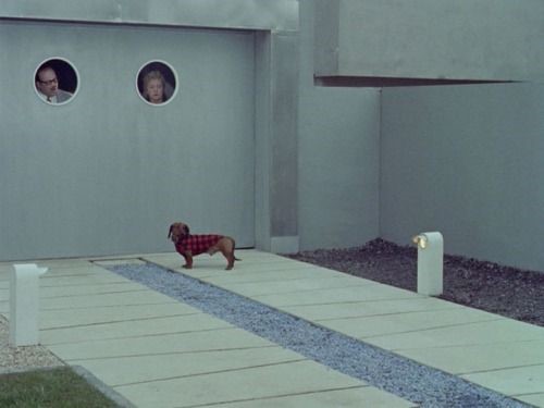 Movie still from Mon Oncle.